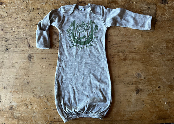 JH Horseshoe Baby Gown